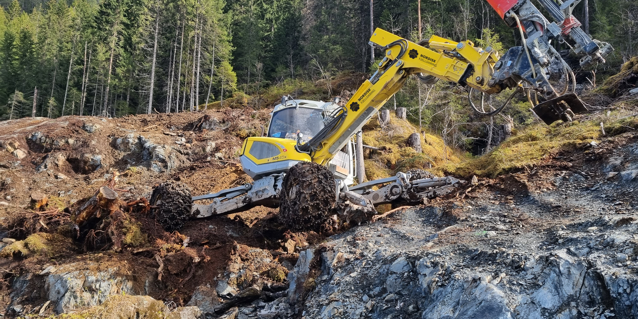 Menzi Muck i arbeid hos Nordisk Fjellsikring